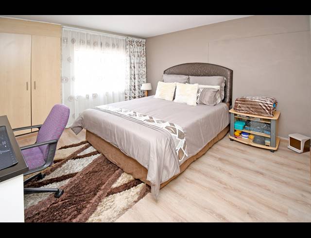 4 BEDROOM APARTMENT FOR SALE IN FORDSBURG